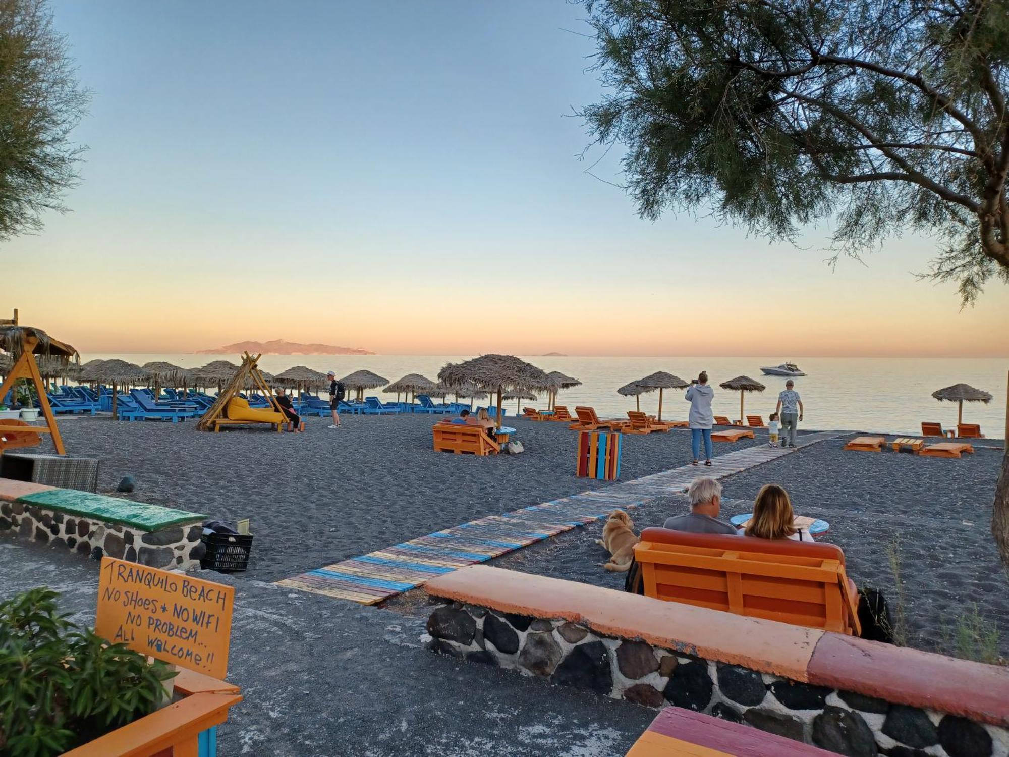 Captain Lazaros Villa: Black Beach Resort with Pool and Sea View Perissa  Exterior photo